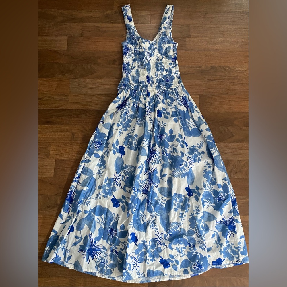 Sincerely Jules Blue & White Floral Maxi Sundress 100 percent cotton XS NWOT